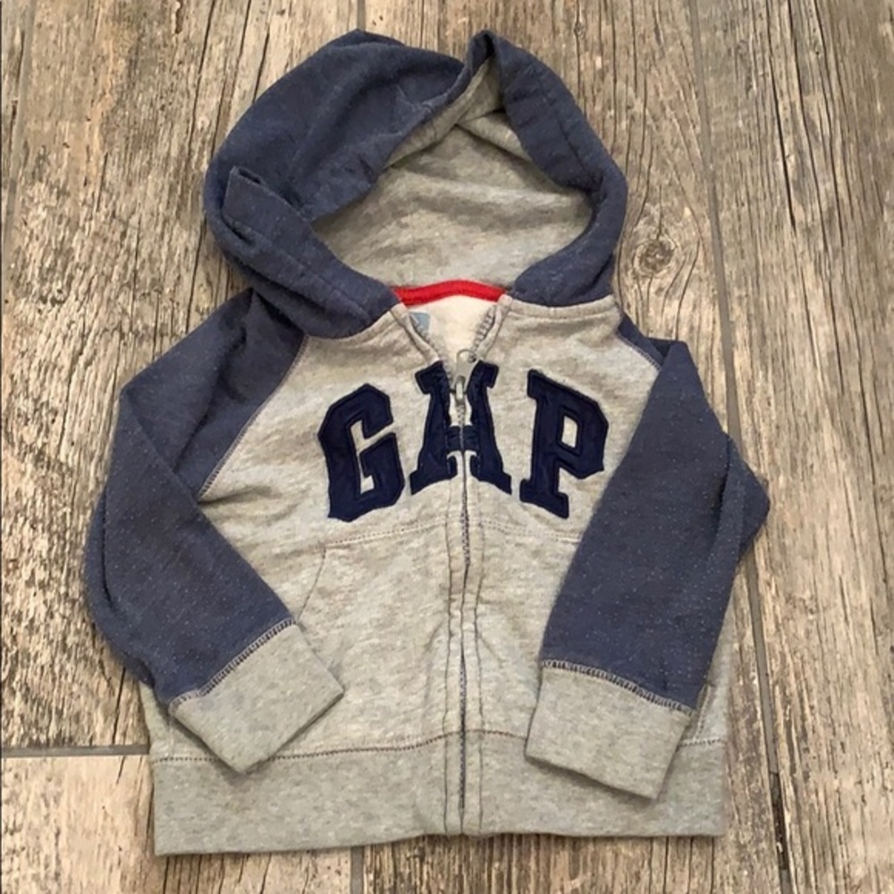Gap hoodie